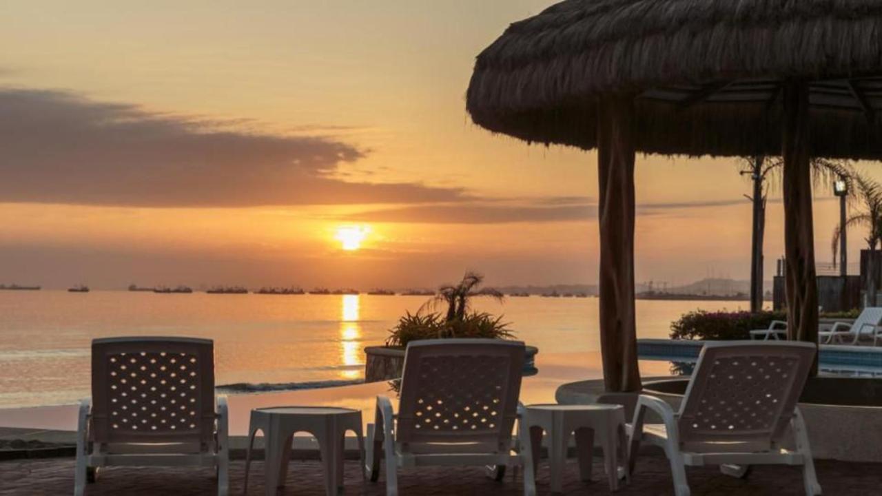 شقة Torre Oceanica En Salinas - Ecuador المظهر الخارجي الصورة